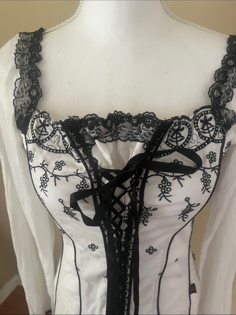 Tripp NYC Hot Topic Corset blouse - Picture 2 of 7